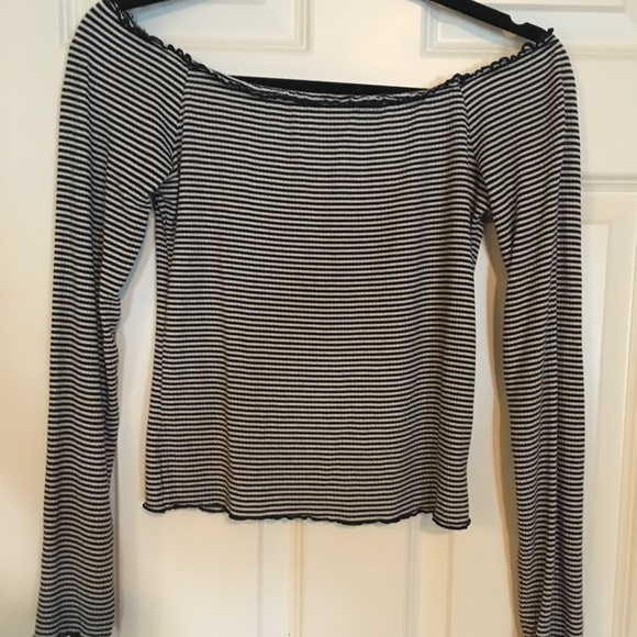 Crop top - Picture 1 of 2